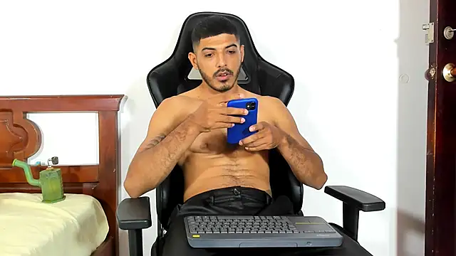 joris vo online show from March 2026 07:42:01 PM