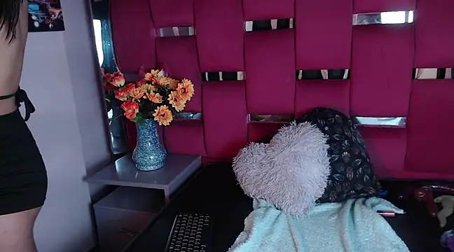 Snapshot of Prety_Nany chatting on February 2025 08:14:02 PM Prety Nany online show from February 2025 08:14:02 PM