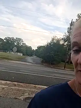 Longtoes45 online show from September 2025 10:22:02 PM