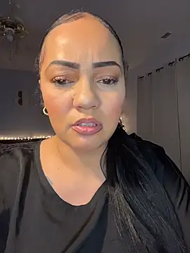 DestineeJayde online show from December 2025 05:47:01 AM