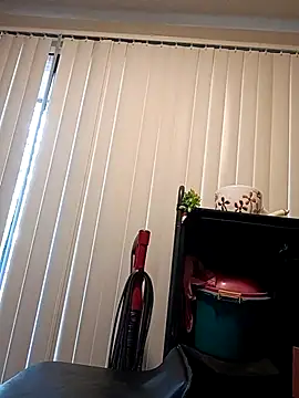 fukurbutt online show from April 2026 06:46:02 PM