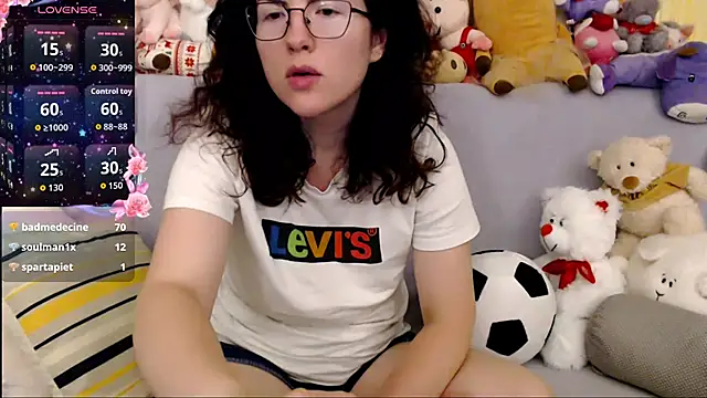 Snapshot of vaders_daughter chatting on July 2026 08:48:01 PM vaders daughter online show from July 2026 08:48:01 PM