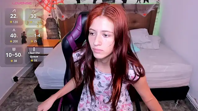 Snapshot of julieth_love_ chatting on October 2025 01:46:02 PM julieth love online show from October 2025 01:46:02 PM