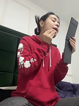 Snapshot of Kim_ev chatting on October 2025 04:26:01 AM Kim ev online show from October 2025 04:26:01 AM