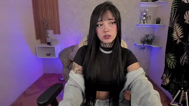 Snapshot of mia_catt05 chatting on December 2024 06:48:02 AM mia catt05 online show from December 2024 06:48:02 AM