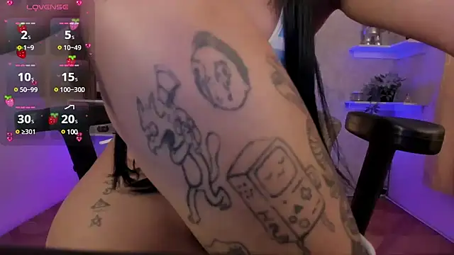 Snapshot of mia_catt05 chatting on February 2025 09:53:02 AM mia catt05 online show from February 2025 09:53:02 AM