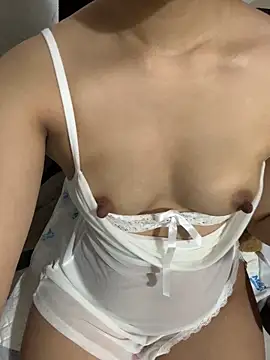 Snapshot of -Meomeo- chatting on December 2025 03:44:02 AM -Meomeo- online show from December 2025 03:44:02 AM