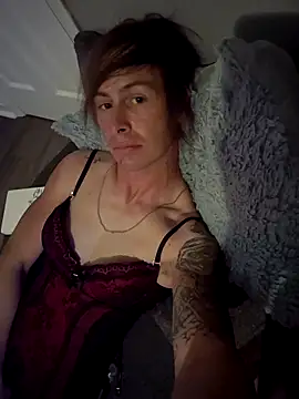 Snapshot of cdressupdiva chatting on February 2026 11:30:02 AM cdressupdiva online show from February 2026 11:30:02 AM