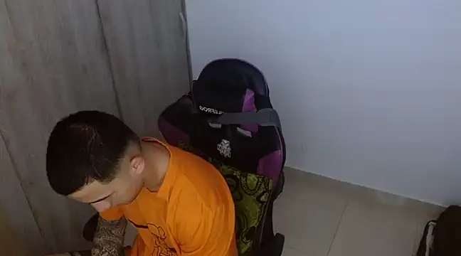 Sisoyalejo420 online show from December 2024 07:50:02 PM