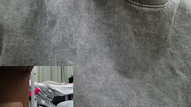 Snapshot of POCARI_SWEAT chatting on September 2025 07:24:02 AM POCARI SWEAT online show from September 2025 07:24:02 AM