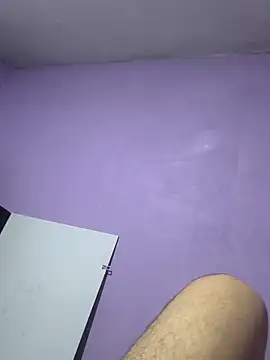 Snapshot of Carloscc15 chatting on December 2025 04:24:01 PM Carloscc15 online show from December 2025 04:24:01 PM