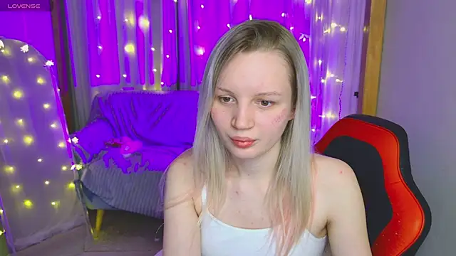 Beatrica Klein online show from January 2025 01:48:02 PM