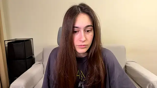 AliceKolltt online show from March 2026 08:34:02 PM