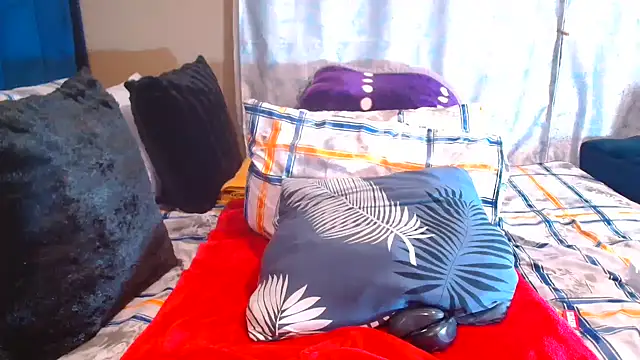 BERNINIBLUSHX89 online show from October 2025 10:32:02 PM