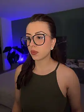 EmaSaenz online show from May 2026 12:05:01 AM