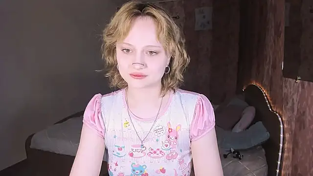 Snapshot of MariaMango chatting on April 2026 12:55:01 AM MariaMango online show from April 2026 12:55:01 AM