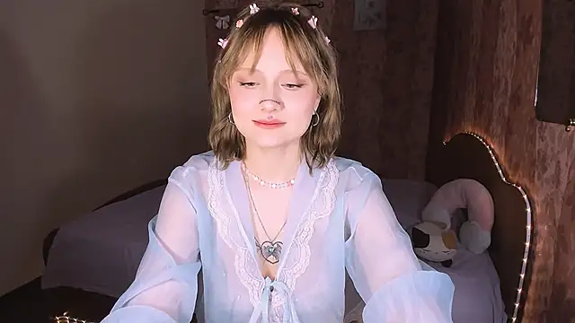 Snapshot of MariaMango chatting on April 2026 12:35:02 AM MariaMango online show from April 2026 12:35:02 AM
