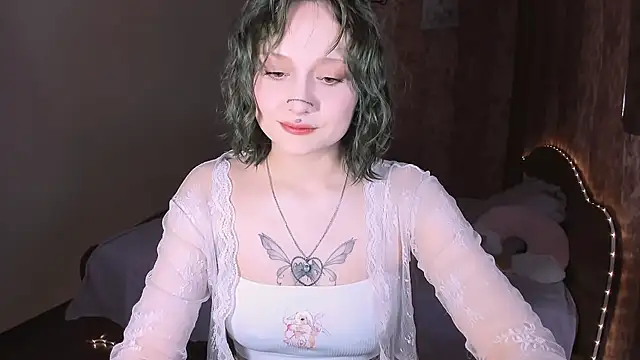 Snapshot of MariaMango chatting on April 2026 11:57:02 PM MariaMango online show from April 2026 11:57:02 PM