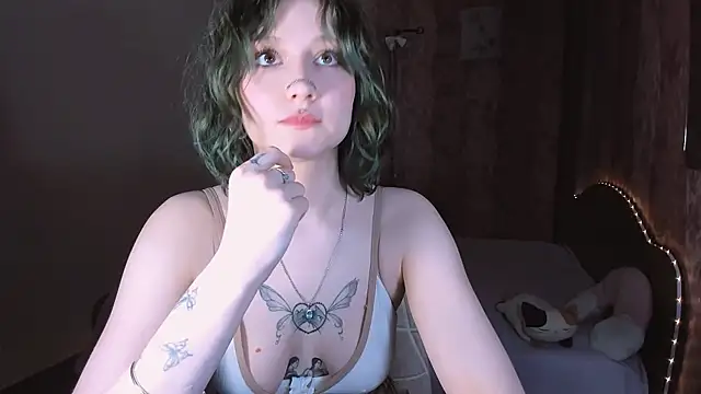 Snapshot of MariaMango chatting on April 2026 02:27:02 AM MariaMango online show from April 2026 02:27:02 AM