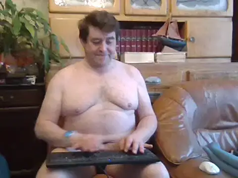 Snapshot of sympatrique chatting on December 2024 12:19:02 PM sympatrique online show from December 2024 12:19:02 PM