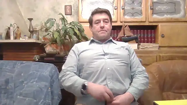 Snapshot of sympatrique chatting on February 2025 05:49:02 PM sympatrique online show from February 2025 05:49:02 PM