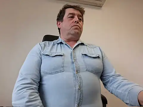 Snapshot of sympatrique chatting on September 2025 02:21:01 PM sympatrique online show from September 2025 02:21:01 PM