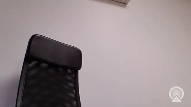 Snapshot of sympatrique chatting on November 2025 03:56:01 PM sympatrique online show from November 2025 03:56:01 PM