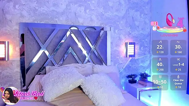 Snapshot of alina_stark chatting on February 2026 07:43:01 PM alina stark online show from February 2026 07:43:01 PM