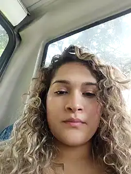 Snapshot of Sara_smiiith211 chatting on December 2024 03:13:02 PM Sara smiiith211 online show from December 2024 03:13:02 PM