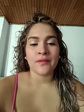 Snapshot of Sara_smiiith211 chatting on December 2024 09:51:02 PM Sara smiiith211 online show from December 2024 09:51:02 PM