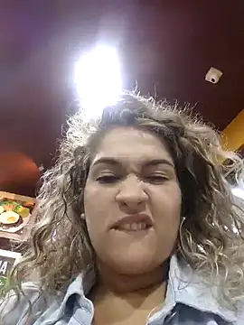 Snapshot of Sara_smiiith211 chatting on December 2024 11:47:02 PM Sara smiiith211 online show from December 2024 11:47:02 PM