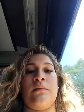 Snapshot of Sara_smiiith211 chatting on January 2025 07:26:01 PM Sara smiiith211 online show from January 2025 07:26:01 PM