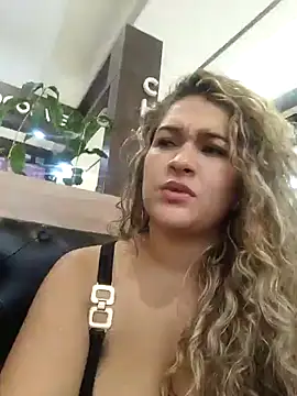 Snapshot of Sara_smiiith211 chatting on January 2025 07:09:02 PM Sara smiiith211 online show from January 2025 07:09:02 PM