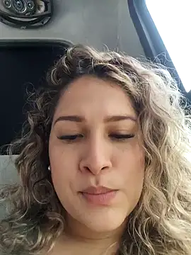 Snapshot of Sara_smiiith211 chatting on January 2025 05:26:02 PM Sara smiiith211 online show from January 2025 05:26:02 PM