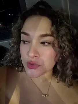 Sara smiiith211 online show from May 2026 11:54:01 PM