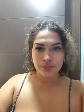 Sara smiiith211 online show from June 2026 12:08:02 AM