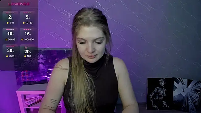 lily williamss online show from June 2026 12:04:01 AM