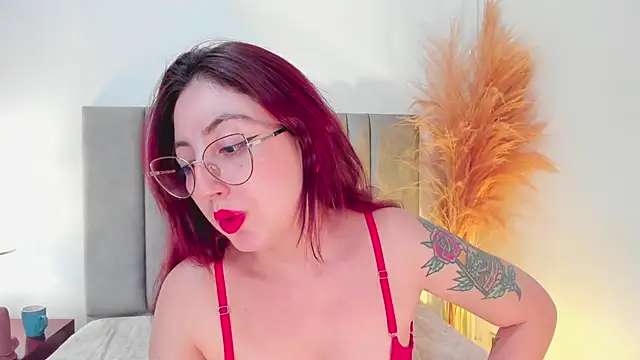 Emilywatsonn online show from January 2025 02:51:01 PM