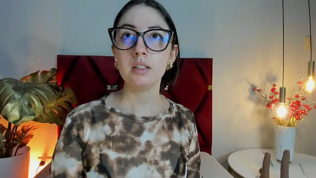 Emilywatsonn online show from May 2026 12:38:01 AM