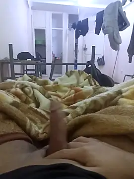 Hot Boy 2004 online show from February 2026 12:07:01 AM