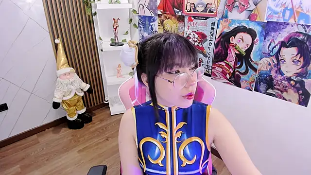 Snapshot of Purplee_Baby chatting on December 2024 12:44:01 PM Purplee Baby online show from December 2024 12:44:01 PM