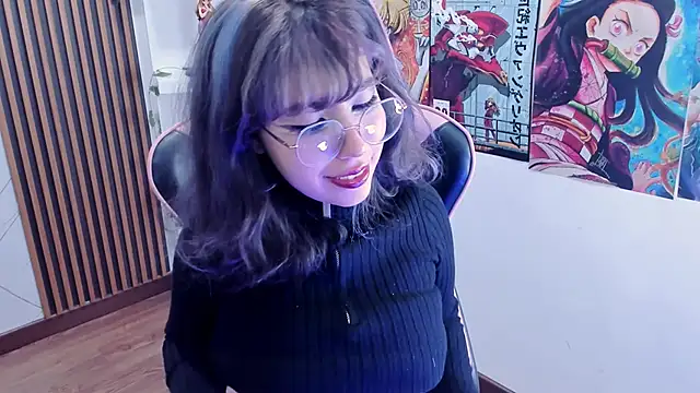 Snapshot of Purplee_Baby chatting on January 2025 12:06:02 AM Purplee Baby online show from January 2025 12:06:02 AM