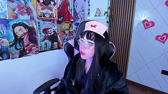 Snapshot of Purplee_Baby chatting on February 2025 02:47:02 AM Purplee Baby online show from February 2025 02:47:02 AM