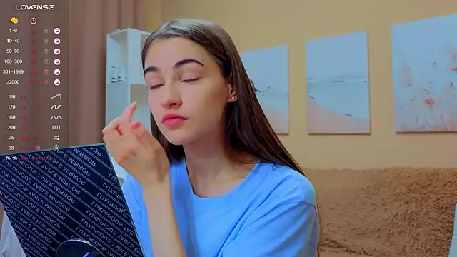 AstoriyaNight online show from October 2025 04:04:02 AM