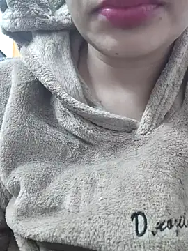 Snapshot of Aaradhya chatting on December 2024 01:00:02 AM Aaradhya online show from December 2024 01:00:02 AM