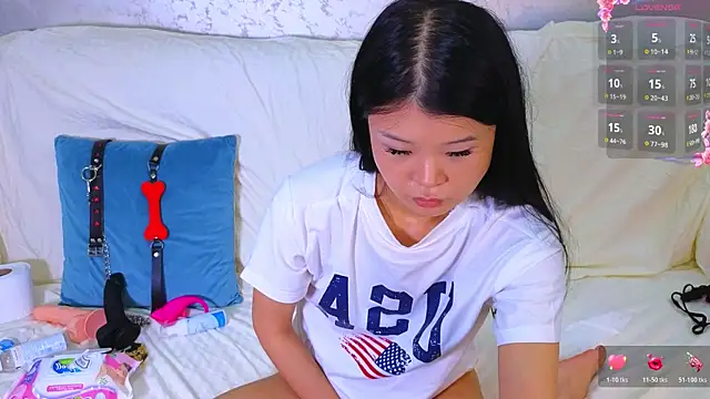 Tina Kim  online show from July 2026 02:13:01 PM