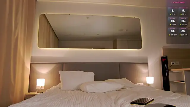 Snapshot of WOW-PeaCH-Girl chatting on September 2025 05:56:02 PM WOW-PeaCH-Girl online show from September 2025 05:56:02 PM