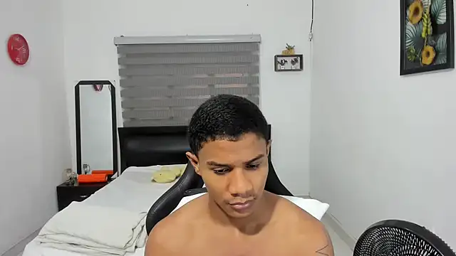 corzoethan online show from December 2025 10:06:01 PM