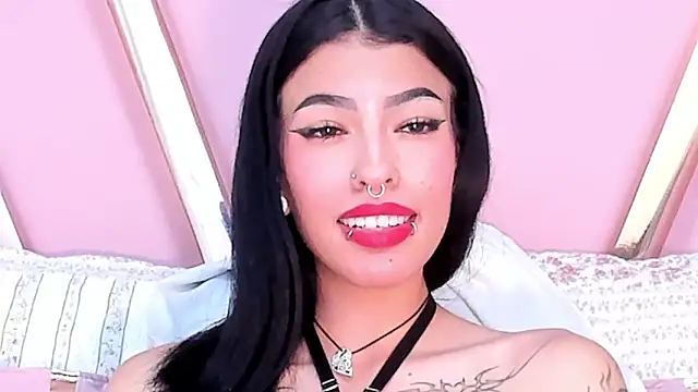 Snapshot of Eva_Benely chatting on January 2025 11:11:02 AM Eva Benely online show from January 2025 11:11:02 AM