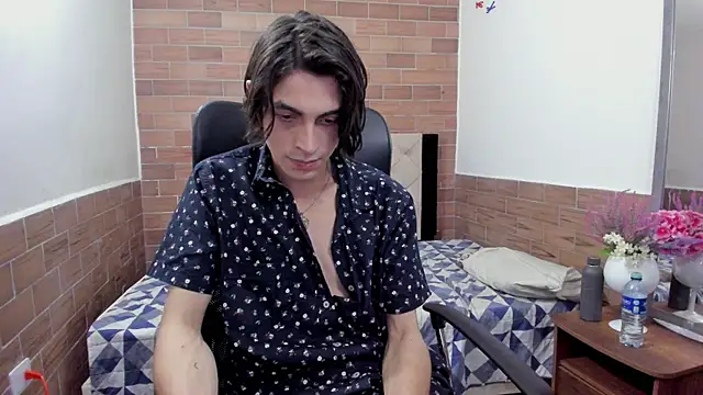 MIKE HUNTER7 online show from January 2025 06:42:01 AM